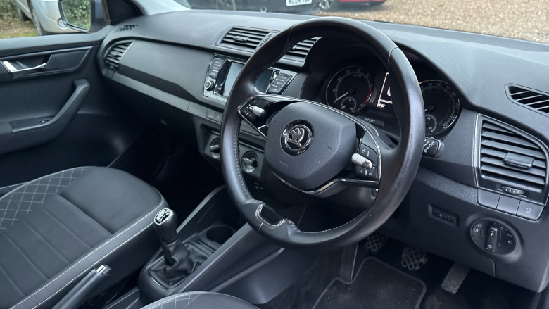 Skoda Fabia 1.0 MPI Colour Edition 5dr Petrol Hatchback